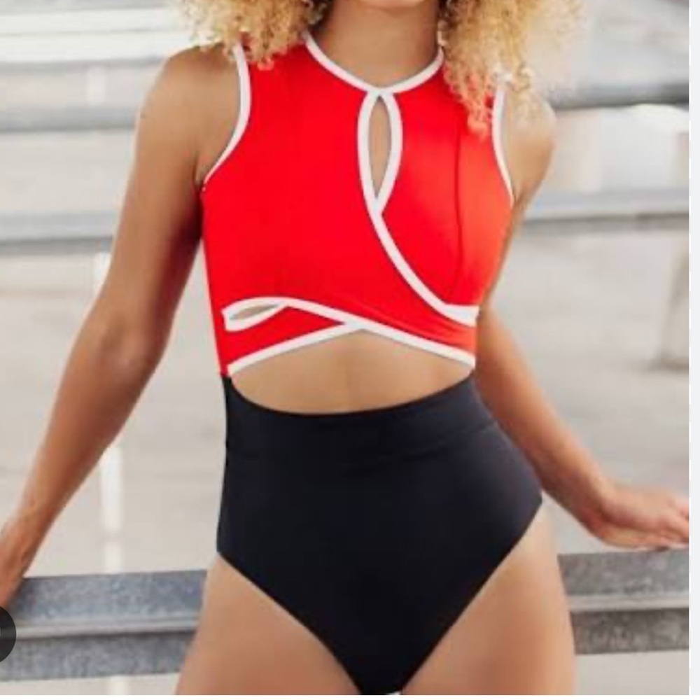 FIVE Dancewear Renegade Red & Black Leotard size MA adult 6-8